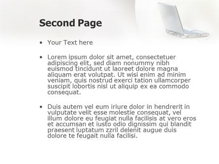 Modello PowerPoint - Lo spazio bianco con il computer portatile, Slide 2, 01783, Tecnologia e Scienza — PoweredTemplate.com