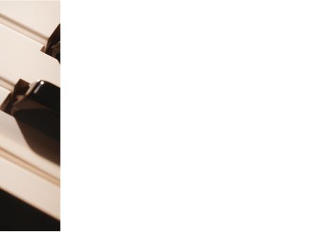 ピアノの鍵 - PowerPointテンプレート, スライド 3, 02601, Art & Entertainment — PoweredTemplate.com