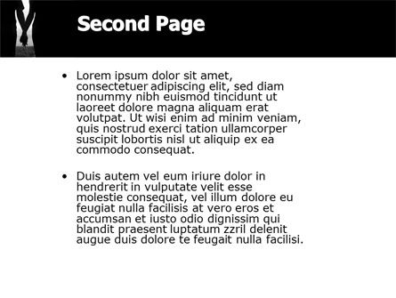 Modello PowerPoint - Relazione, Slide 2, 04476, Persone — PoweredTemplate.com