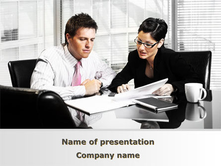 Business Consulting Bijeenkomst PowerPoint Template, Gratis PowerPoint-sjabloon, 08815, Bedrijf — PoweredTemplate.com