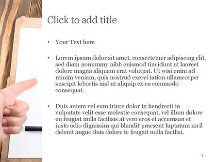 Modello PowerPoint - Taccuino con lente d'ingrandimento sul posto di lavoro in legno, Slide 3, 14995, Concetti del Lavoro — PoweredTemplate.com