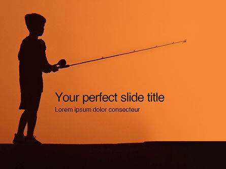 Modèle PowerPoint gratuit de silhouette d'un garçon avec une canne à pêche en mer, Gratuit Modele PowerPoint, 15969, Mensen — PoweredTemplate.com