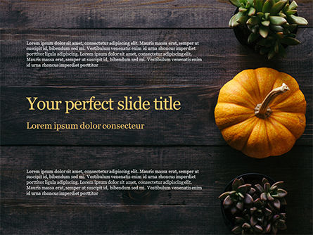 Plantilla de PowerPoint - thanksgiving decoration on wooden table, 16185, Vacaciones/ Ocasiones especiales — PoweredTemplate.com