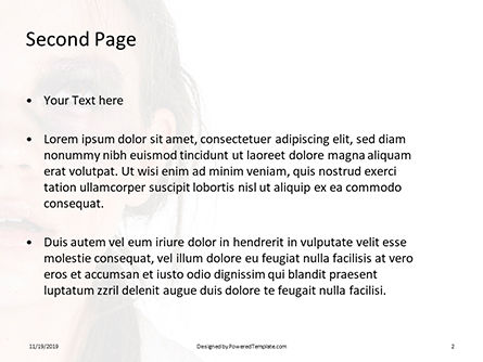 Woman with black and purple eyeshadow免费PowerPoint模板, 幻灯片 2, 16261, 人们 — PoweredTemplate.com