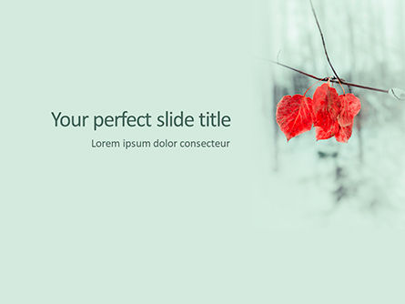 Modello PowerPoint - Red leaves in winter garden, Modello PowerPoint, 16298, Natura & Ambiente — PoweredTemplate.com